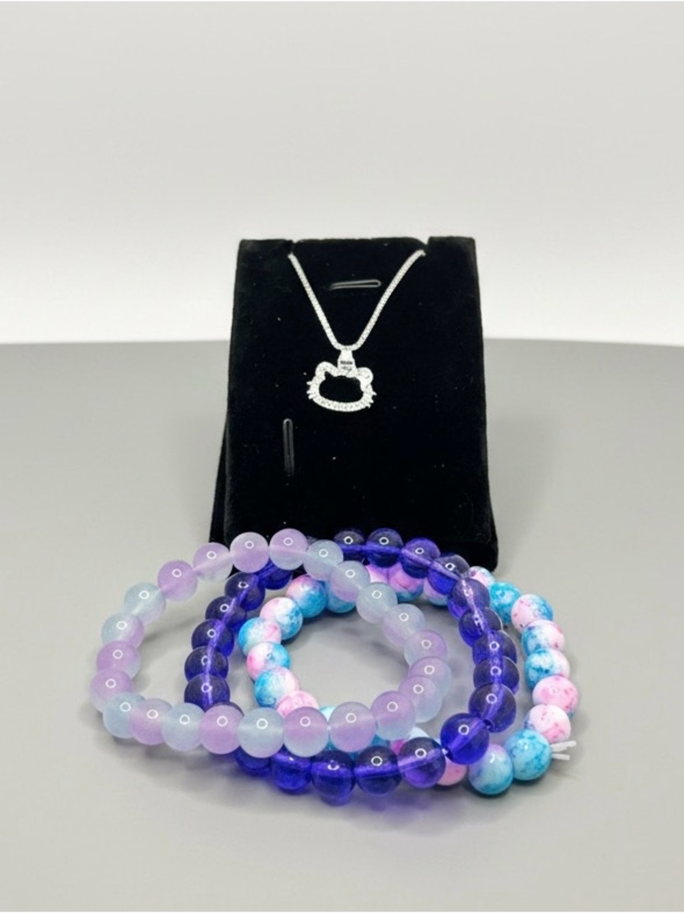 Sanrio Hello Kitty Style  Necklace with Beaded Bracelets